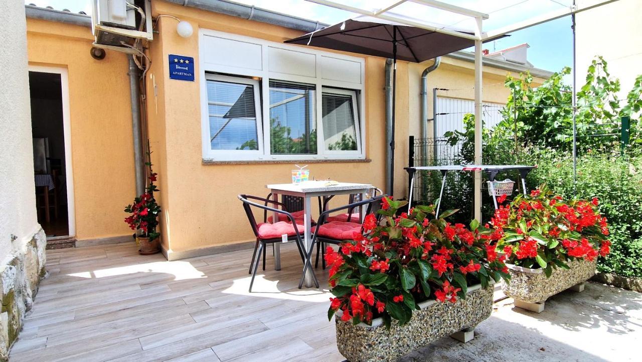 Apartment Jagoda Krk Town Exterior photo